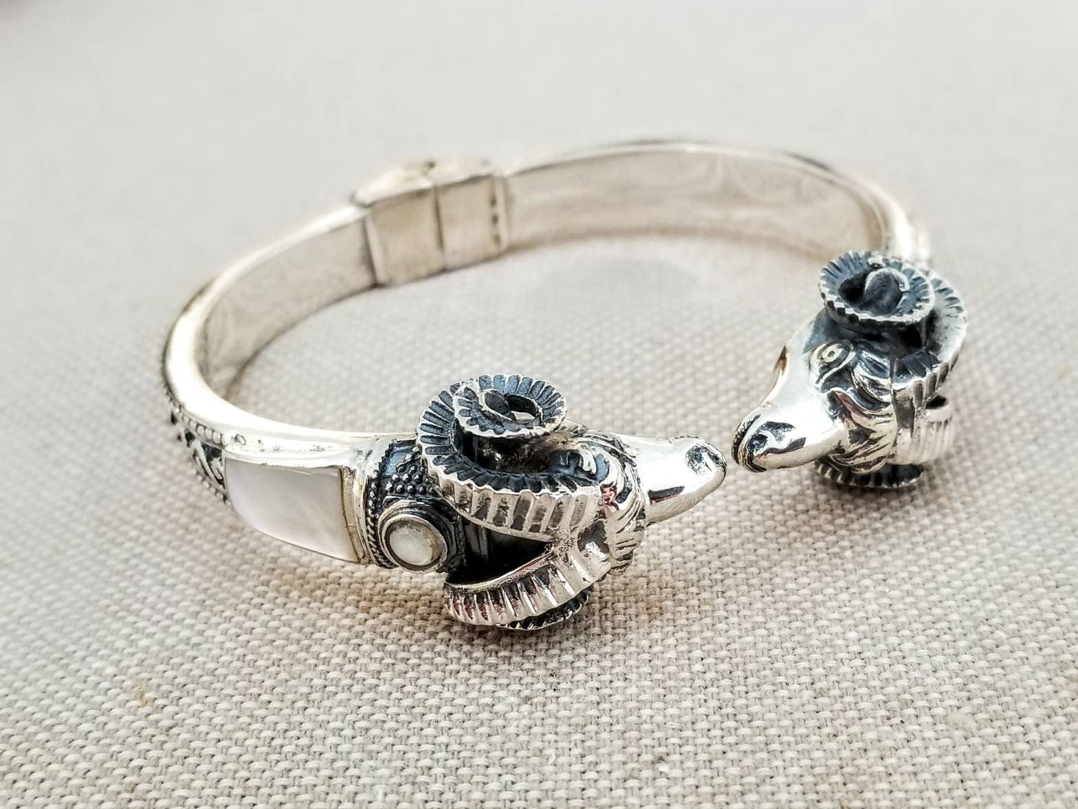 Ram Bracelet in Sterling Silver 925 With Mother Of Pearl