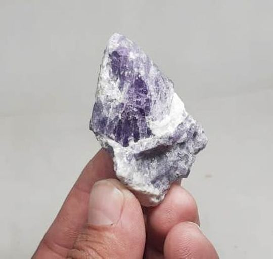 Natural Amythest Crystal Necklace Point Healing Crystals Pakistan