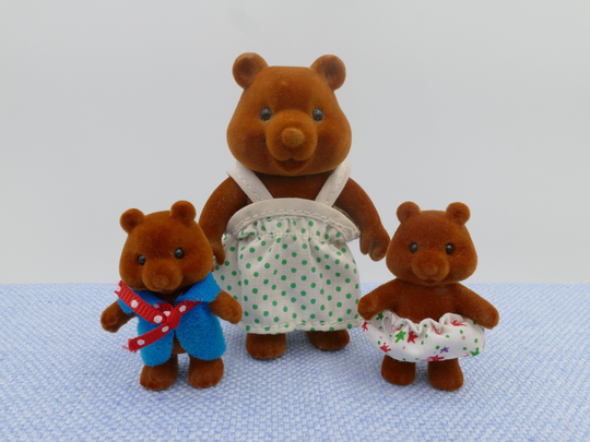 1980's Vintage Forest Families Bear Mom Babies