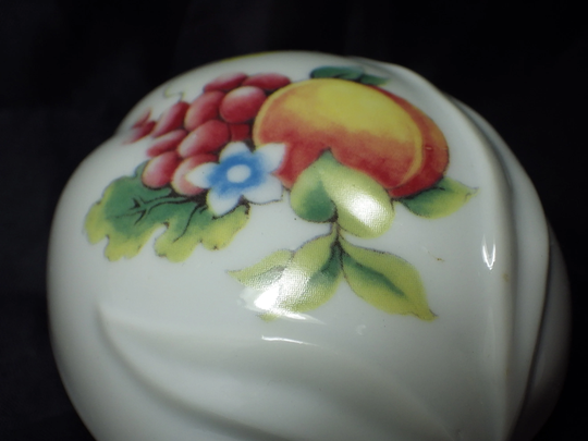Vintage Small Trinket Box Germaine Monteil Porcelain Fruits Peach Grapes