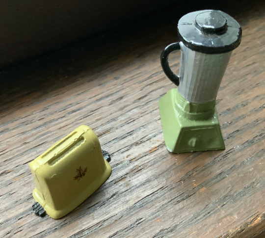 Miniature Dollhouse Toaster & Blender