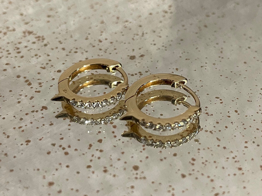 New Genuine Paved Diamond Huggie Hoop Earrings Companied With A Small Spike Precious Fine Jewelry