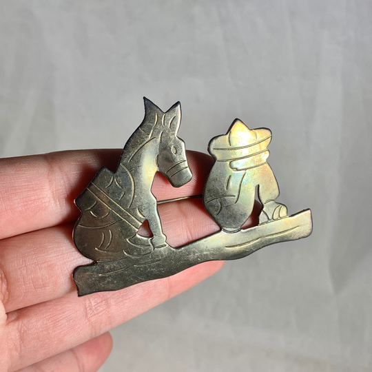 Vintage Engraved Sterling Silver Burro & Hombre Siesta Mexican Man in Sombrero Brooch | 2591