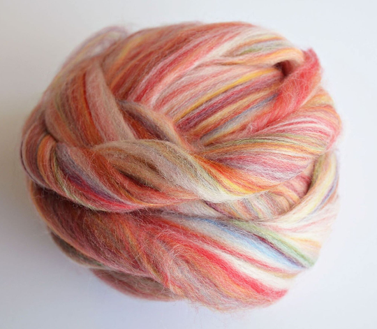New 2 Ozs "Holly Berry" Wool Blended Merino Roving, Felting Spinning, Weaving, Supplies, Holiday Blend