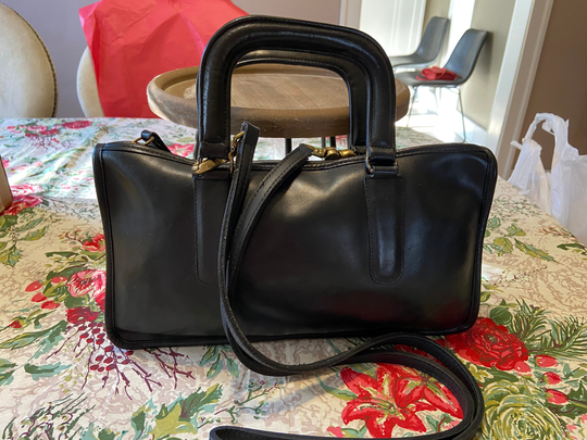 Coach Vintage Euc Black Slim Tote With Strap Creed #747-5716