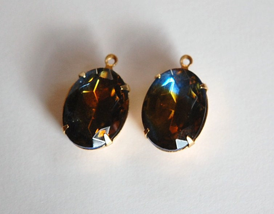 Vintage Sapphire With Topaz Faceted Stones in 1Loop Brass Setting 18x13mm Ovl003Gg