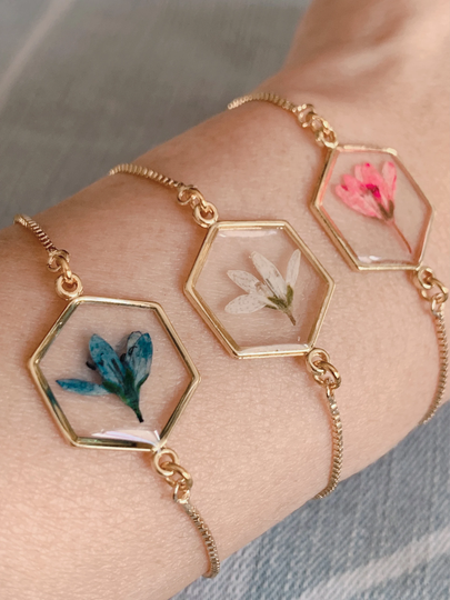 Dried Flower Bracelet, Pressed Real Hexagonal Bridesmaid Jewelry, Wedding Jewelry, Bloom Baby Shower Jewelry