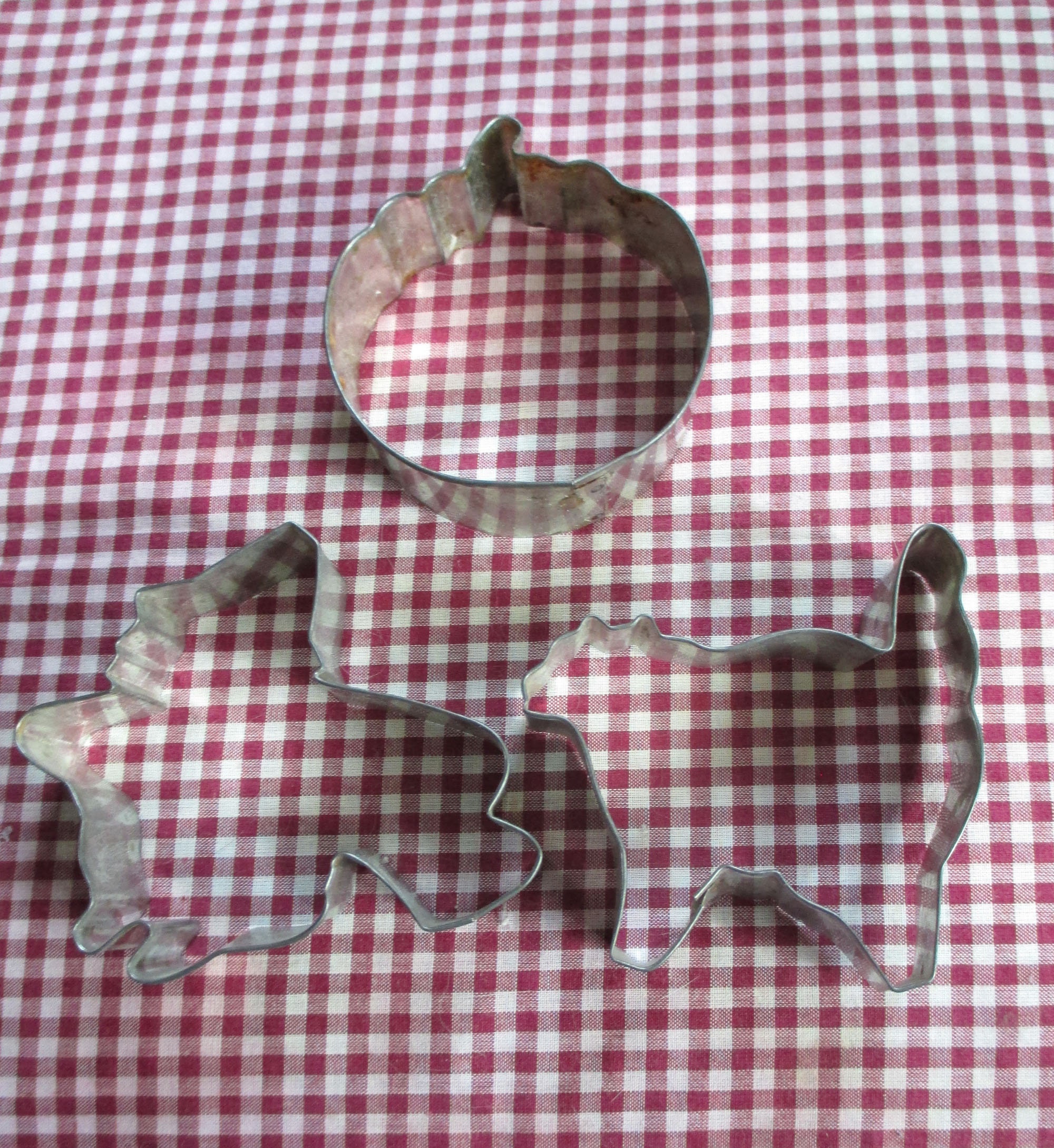 Vintage Tin/Metal Lot Of 3 Halloween Cutters - Cat, Witch & Pumpkin One Hundreds From Cookie Cutter Estate Estate Find