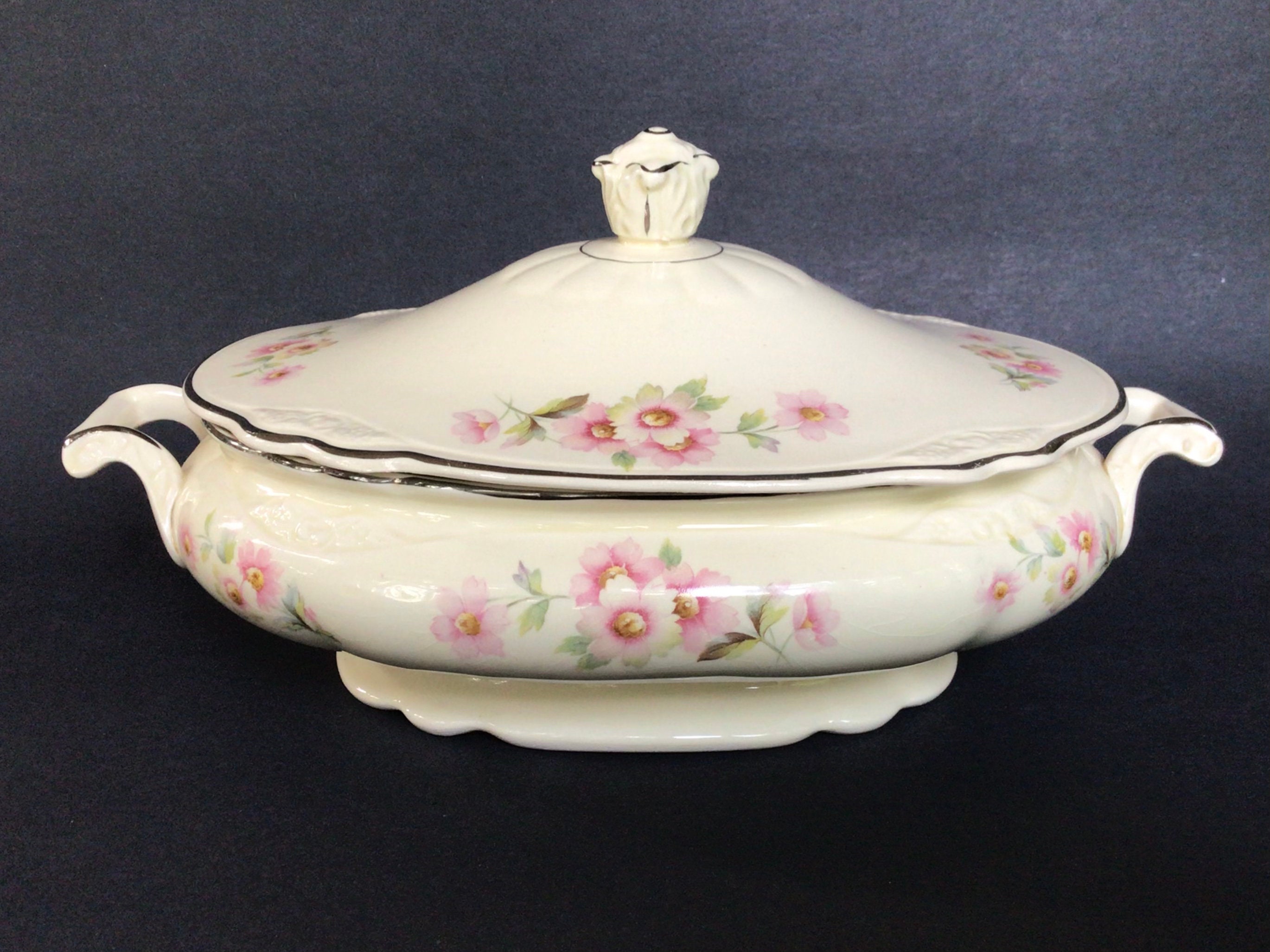 Vintage Vegetable Soup Tureen, 1930S Homer Laughlin Covered Dish, Virginia Rose Pattern Oval Gravy Boat Sauce Boat, Serving Dish