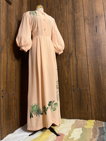 1930S Peach & Green Hibiscus Print Bishop Sleeve Dress