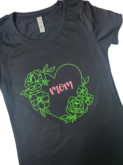 Mom Love Flower Heart Pink & Green Sorority Mother's Day T-Shirt