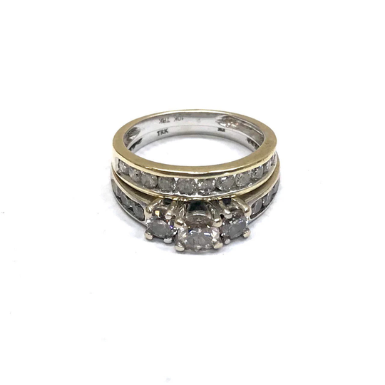 10K Yellow Gold Diamond 3 Stone Bridal Engagement Set With Matching Band Rings Size 5.5.#2912 T2