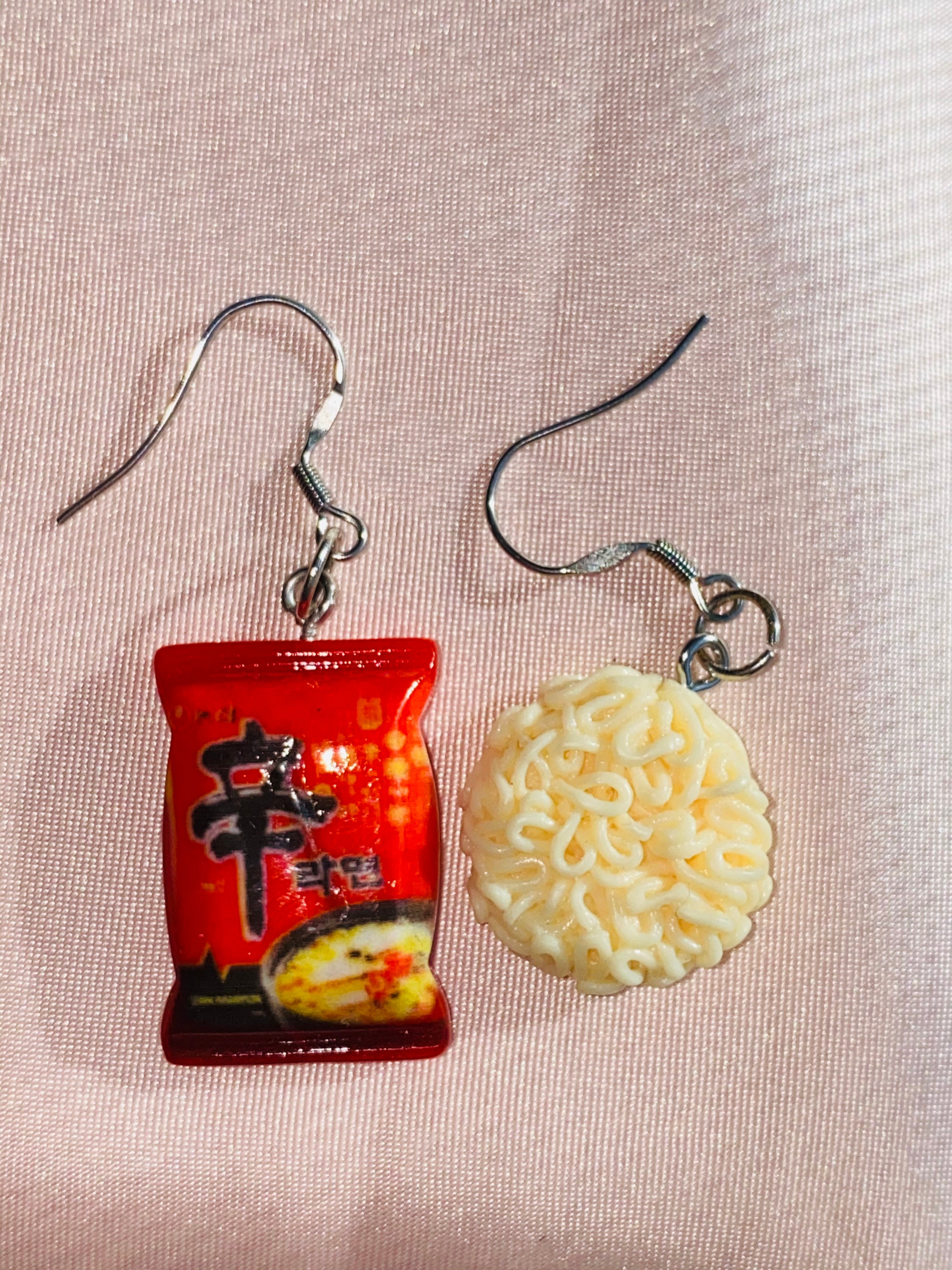 Ramen Noodle Earrings, Food Earrings, Ramen Earrings, Ramin Earrings, Kawaii Earrings, Goth Earring, Pho Soup Earrings, Pho Earrings, Ponyo Earrings