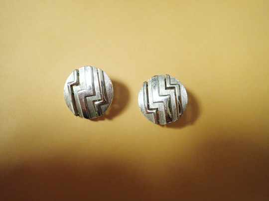 Vintage Trifari Clip On Earrings Silver Tone Lovely Quality & Condition Great Design