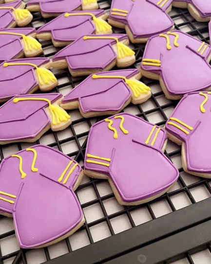 Graduation Gown | Cookie Cutter Outline