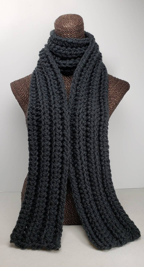 Chunky Wool Blend Crochet Winter Scarf - Black