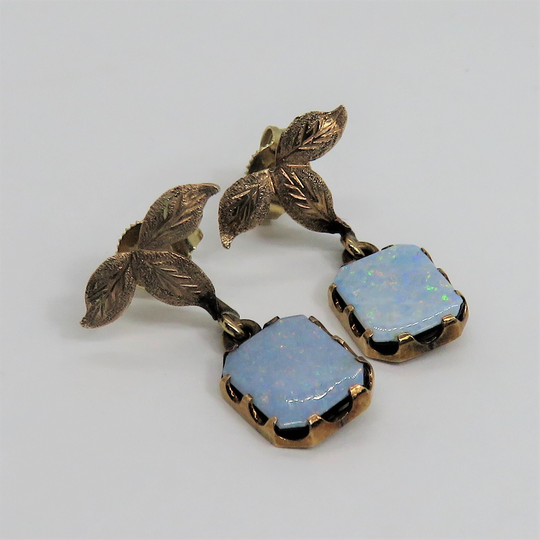 Antique 10K Opal Dangle Earrings. Estate 40's