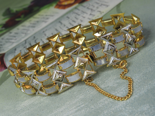 Vintage Damascene Gold Bracelet From Spain Tae4