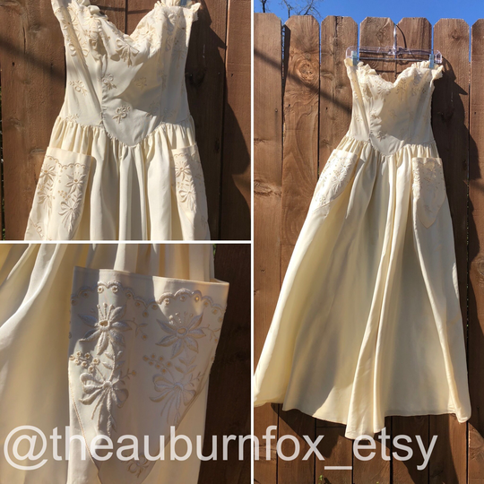 40's/50's Embroidered Strapless Gown With Oversized Pockets Sz S