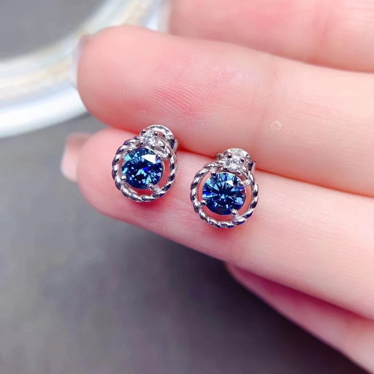 Gorgeous & Elegant Royal Blue Moissanite 0.5Ct+0.5Ct Stud Earring ,d Color Sterling Silver Stud Platinum Group Metal Multi-Layer Plating