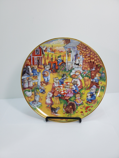 Franklin Mint Holiday Cat Plate, A Purrfect Feast, 1993