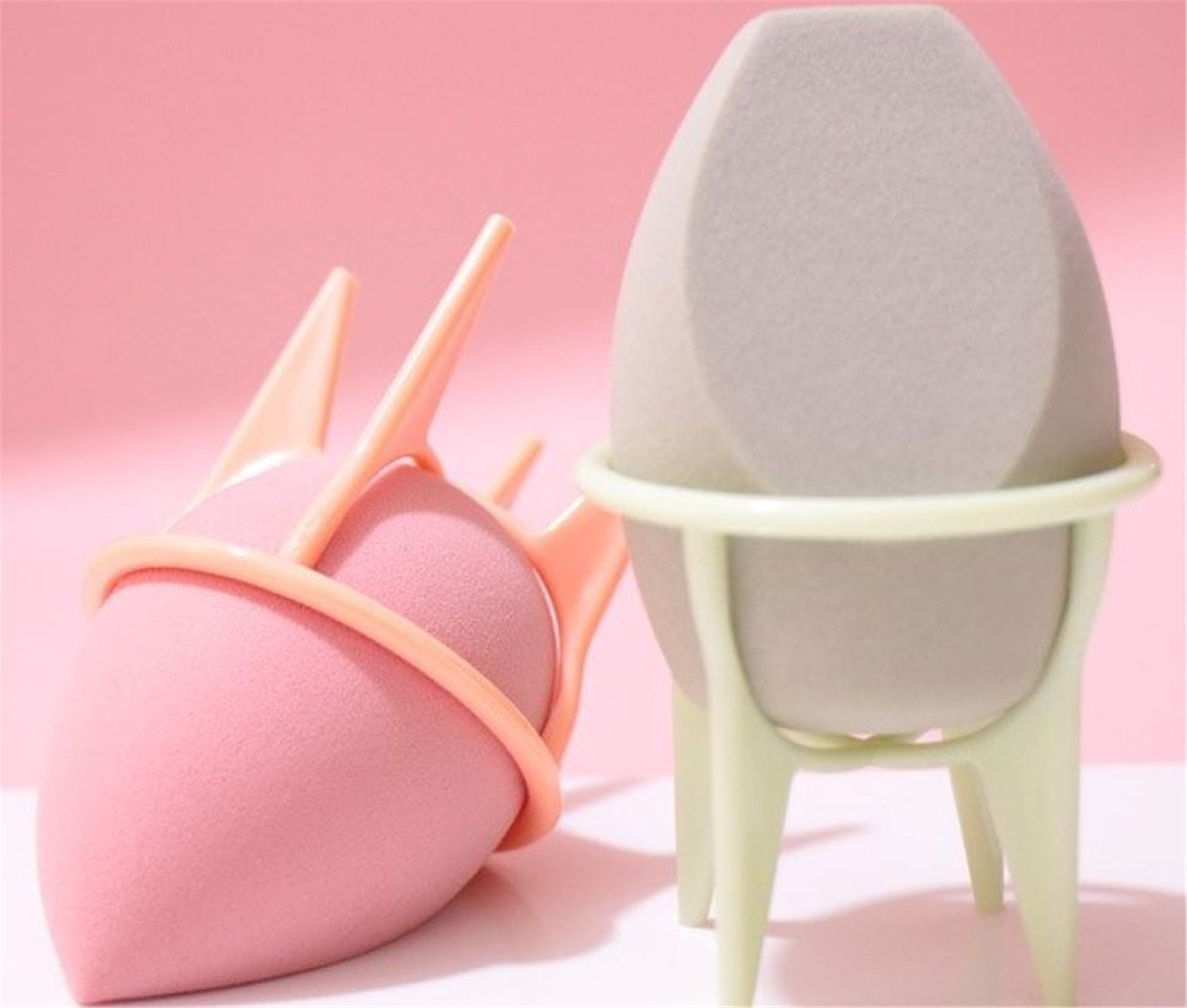 Beauty Makeup Puff Blender Holder Sponge Display Stand Breathable Portable Storage Box Cosmetics Accessories
