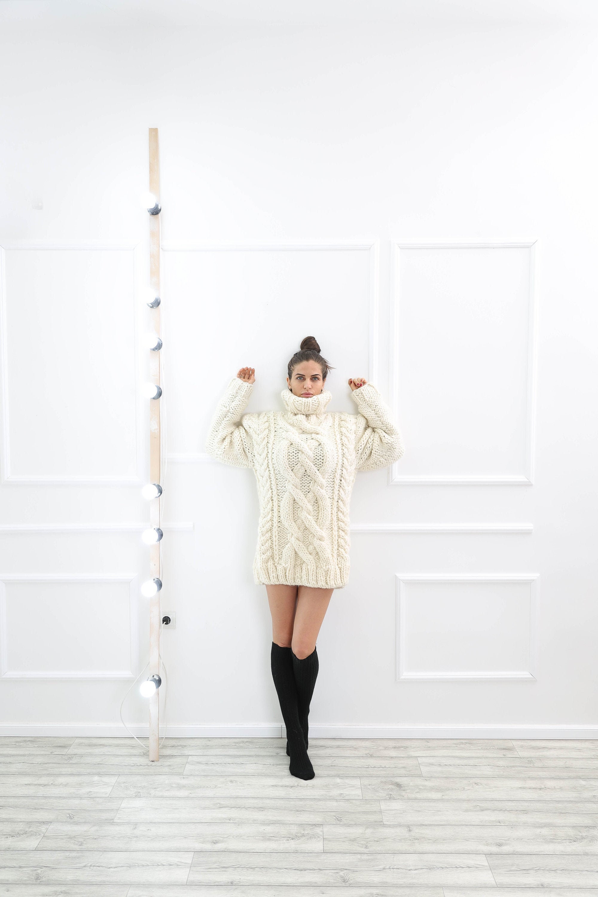 Cable Knit Sweater , Crochet Wool Turtleneck Sweater, Beige Oversize Pullover, Chunky Warm Winter Cardigan