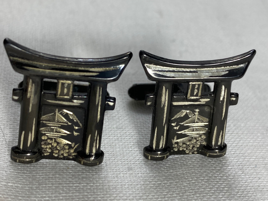 sterling Silver Neilo Pagoda Cuff Links