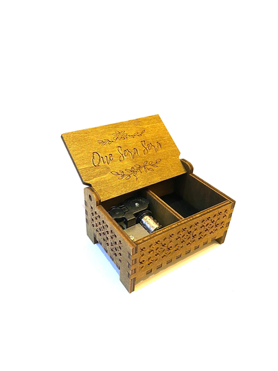 Que Sera | Wooden Music Box Keepsake Compartment Wind-Up & Hand-Crank Version Custom Engraving Perfect Gift For Lovers