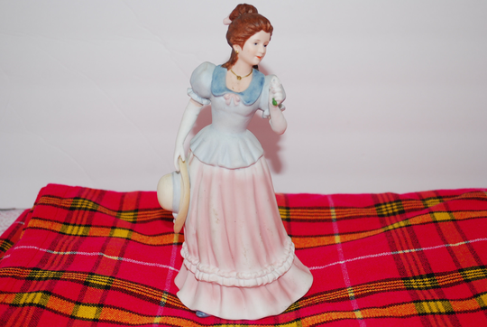Vintage Southern Belle Figurine