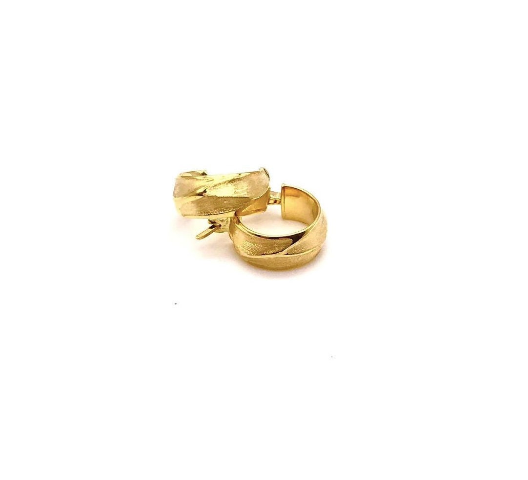 18K Gold Dainty Hoop Earrings Italian Polished & Matte Minimalist Thin Hoops Gift For Her Made in Italy