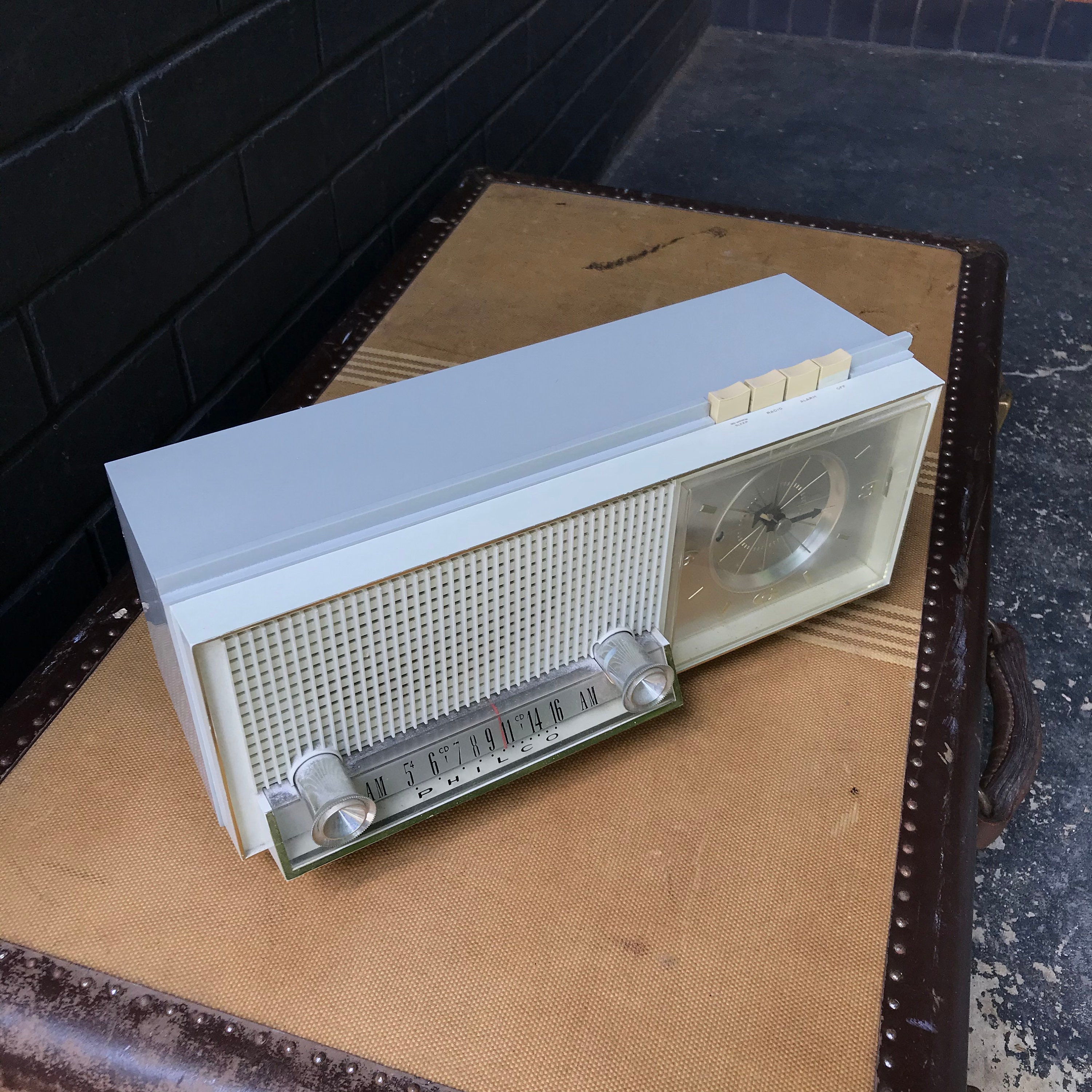 1962 Clock Radio Console Table Vintage Mid-Century Modern Transistor Braun Dieter Rams Style