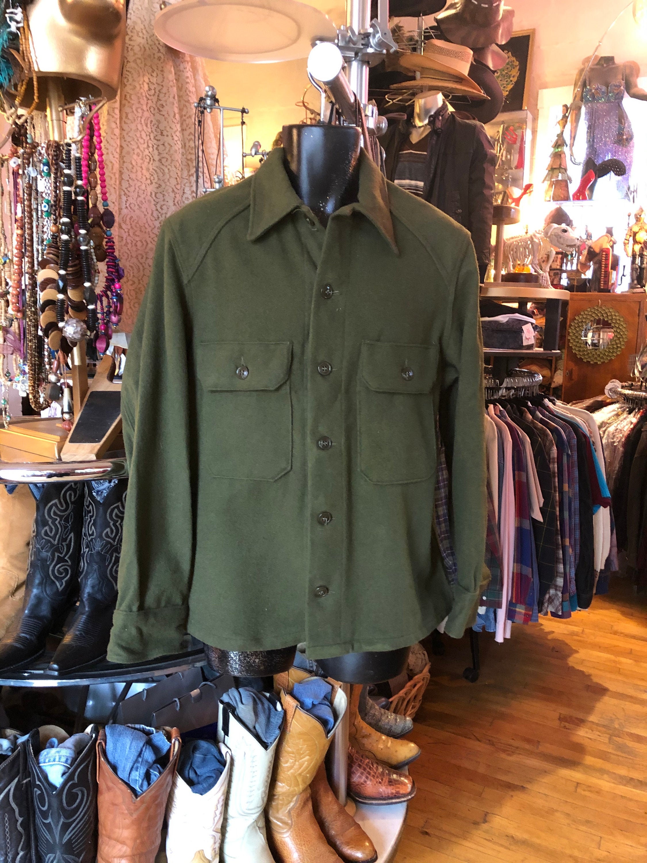 Olive Green Wool & Nylon Blend Vintage Men's Shirt Size Medium