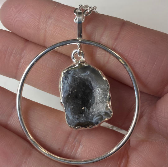 Silver Pendant Ring with Geode Necklace