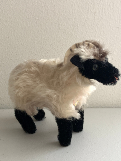 Vintage Steiff Ram "Snucki" With Tag/4.5" 1312