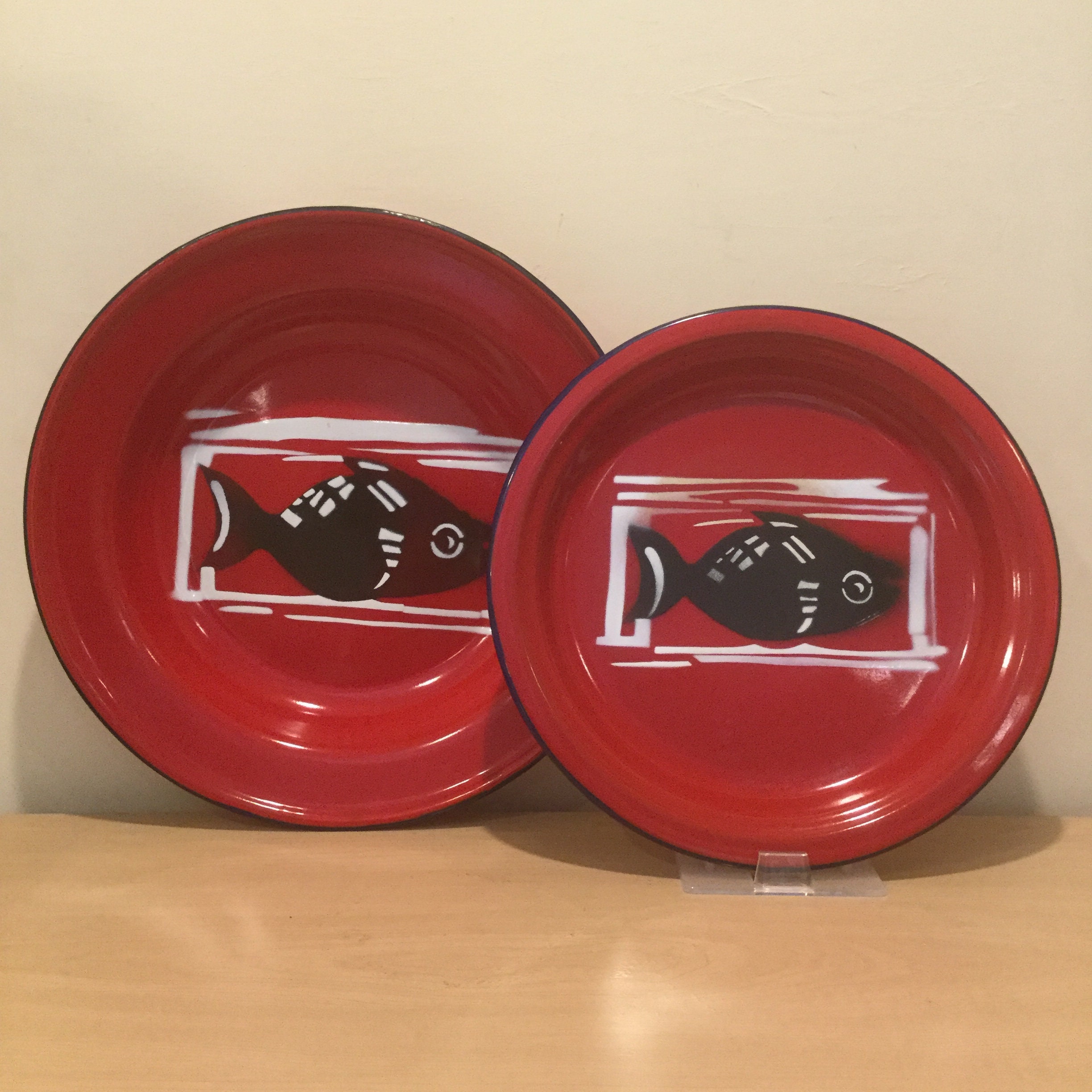 8 Piece Vintage Red Enameled Bowls & Plates Set With Fish Motif Seafood Dinnerware Enamelware Stew Coastal Themed Tableware