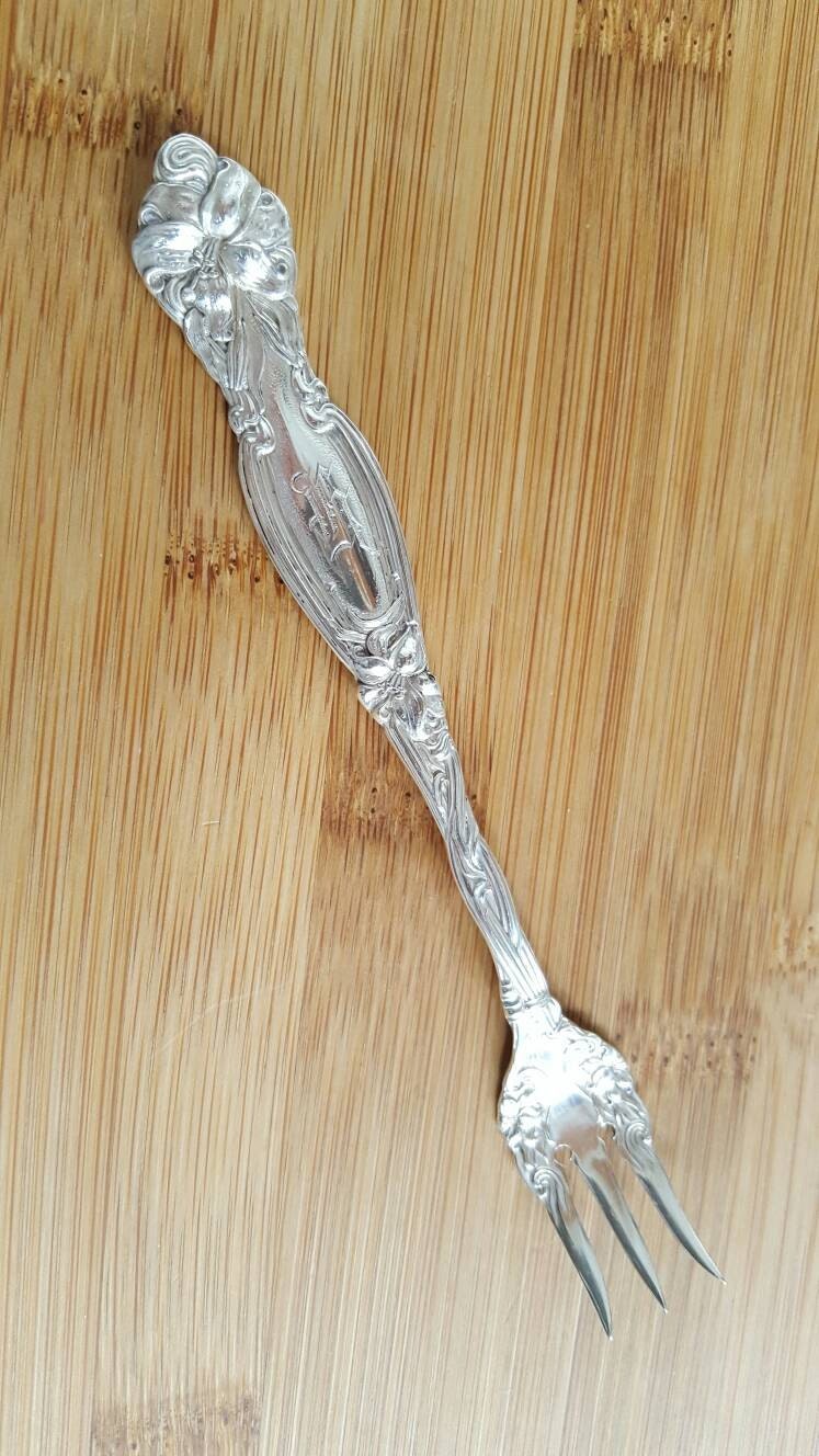 Antique International Sterling 1903 Frontenac Seafood/Cocktail Fork 5 1/2 Mono H, Set Of