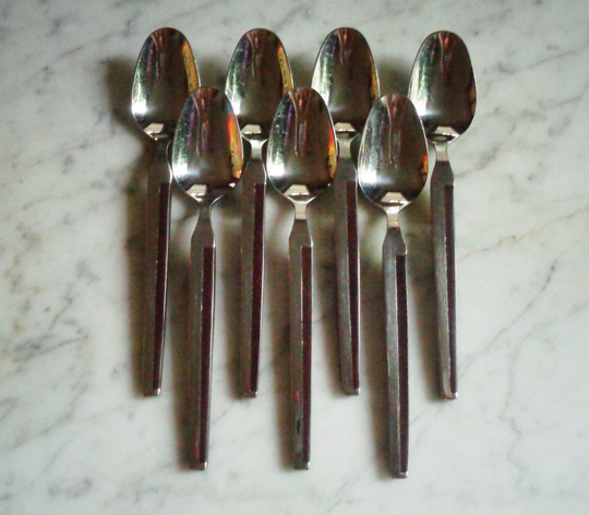 Elegance Stainless Steel Brown Faux Wood Handle 6 1/4 Inch Set Of 7 Teaspoons