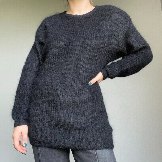 Vintage 80's Jet Black Mohair Blend Oversized Minimalist Crewneck Sweater Sz M
