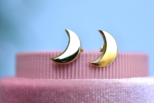 Simple Moon Earrings| Crescent Studs| Sterling Silver Minimalist Jewelry| 925 Sterling