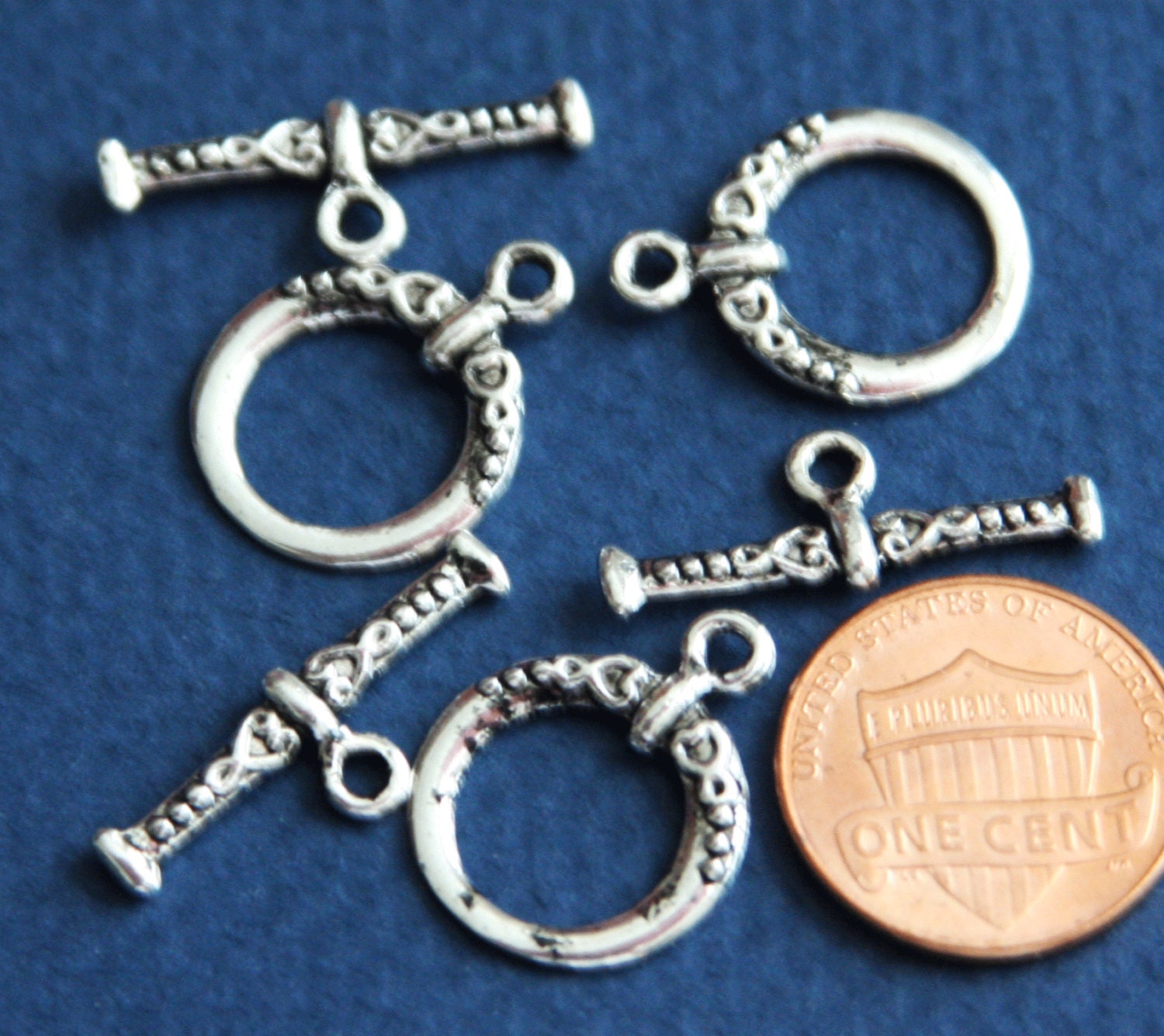 25 Sets Of Antiqued Silver Fancy Toggle Clasps 18x15mm