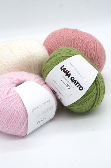 Knitting Yarn Lana Gatto Class, A Blend Of Merino Wool & Angora, Soft Italian With Slight Halo, 50 G - 125 M