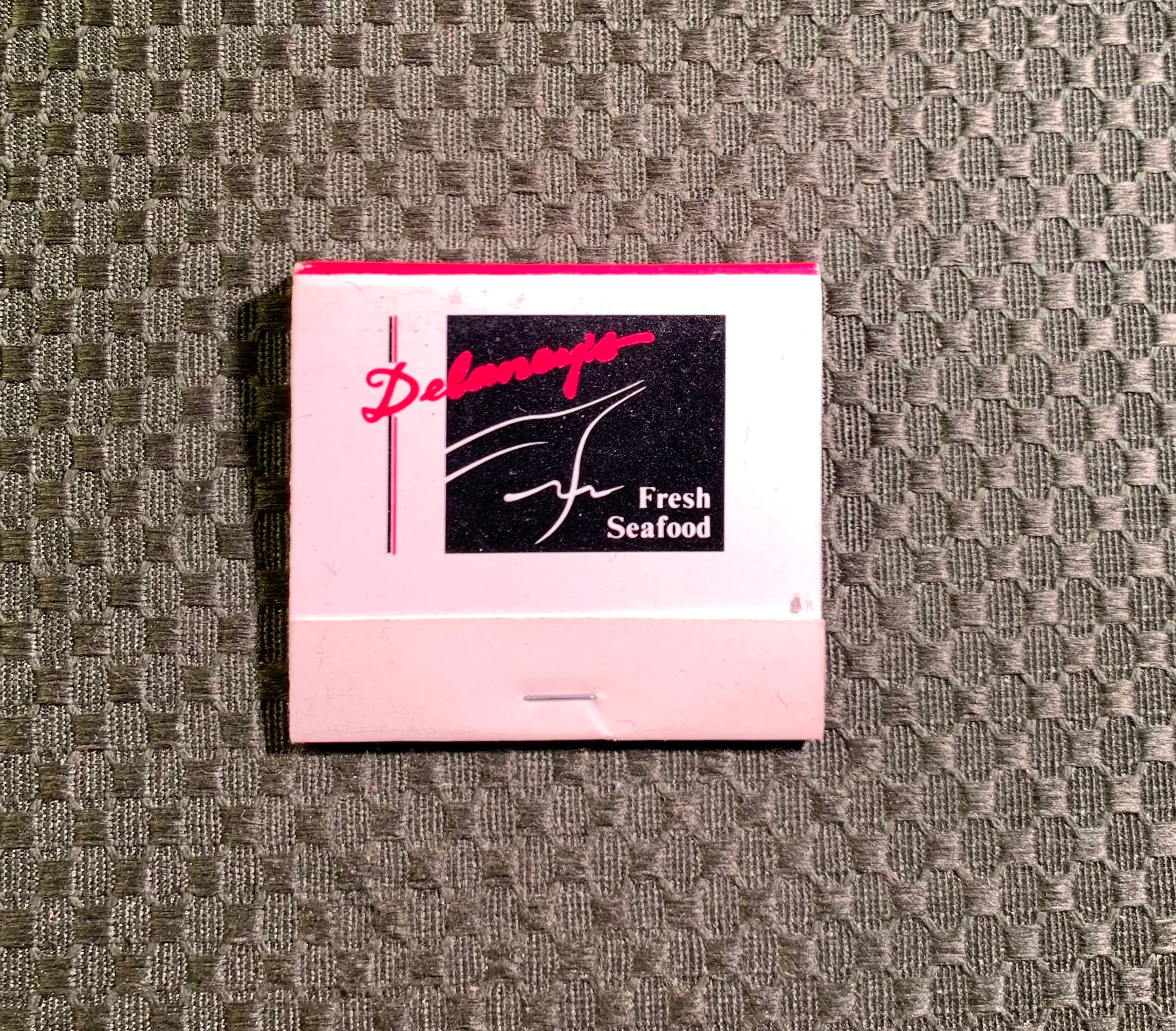 Vintage Matchbook, Delaneys, Seafood Restaurant, Newport Beach, California, with 30 Match Sticks, Free Ship in Usa