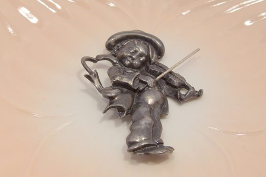 Art Deco Large Pot Metal Brooch Of Boy Playing The Violin, Vintage Musical Instrument Pin, Great Birthday, Mother's Day Gift