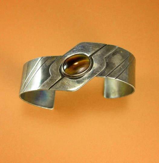 sterling Large Cuff Bracelet Tigereye Wide With Relief Artisan Mens Womens Thick & Well Made 30 Grams