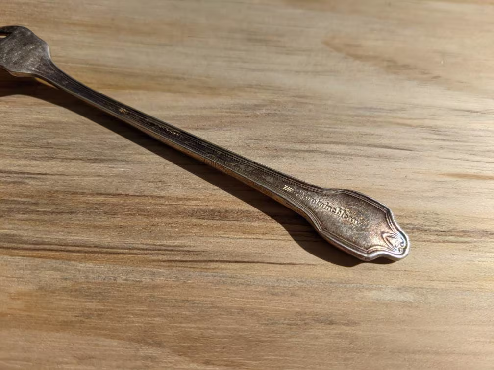 Vintage Collectible The Fontainebleau Seafood/Cocktail Fork 5 1/2" By International Silver