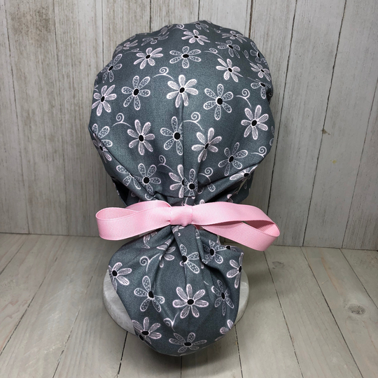 Pink Daisies Ponytail Surgical Scrub Cap For Women, Floral Hat, Or Cap, Pedi/Vet Spring Hat