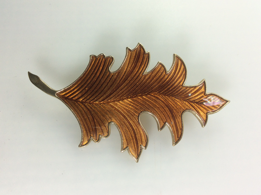 Vintage Pin Brooch Gold Toned Leaf Design With Brown Enamel Used