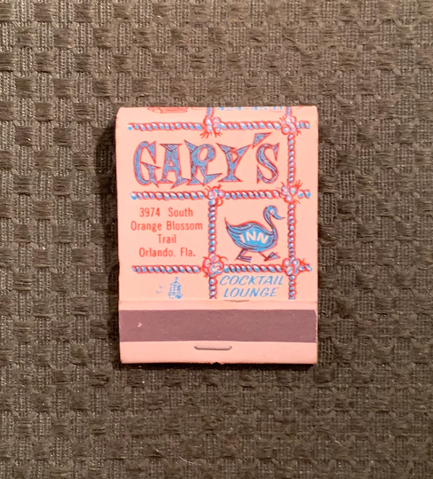 Vintage Matchbook, Garys Seafood Restaurant, Oyster Bar, Orlando, Florida, Front Strike, with 20 Match Sticks, Free Ship in Usa