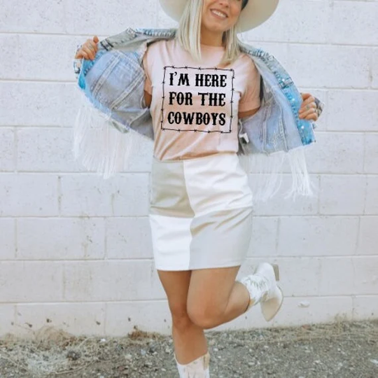 I'm Here For The Cowboys| Cowgirl T-Shirt| Cowboys|Western Style Cow| Country Style|Concert Tshirt| Concert Tee| Cute Western Tee